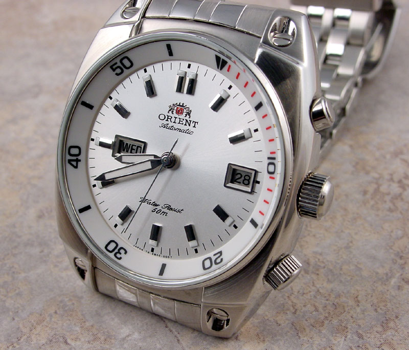 cem60002wj-05.jpg