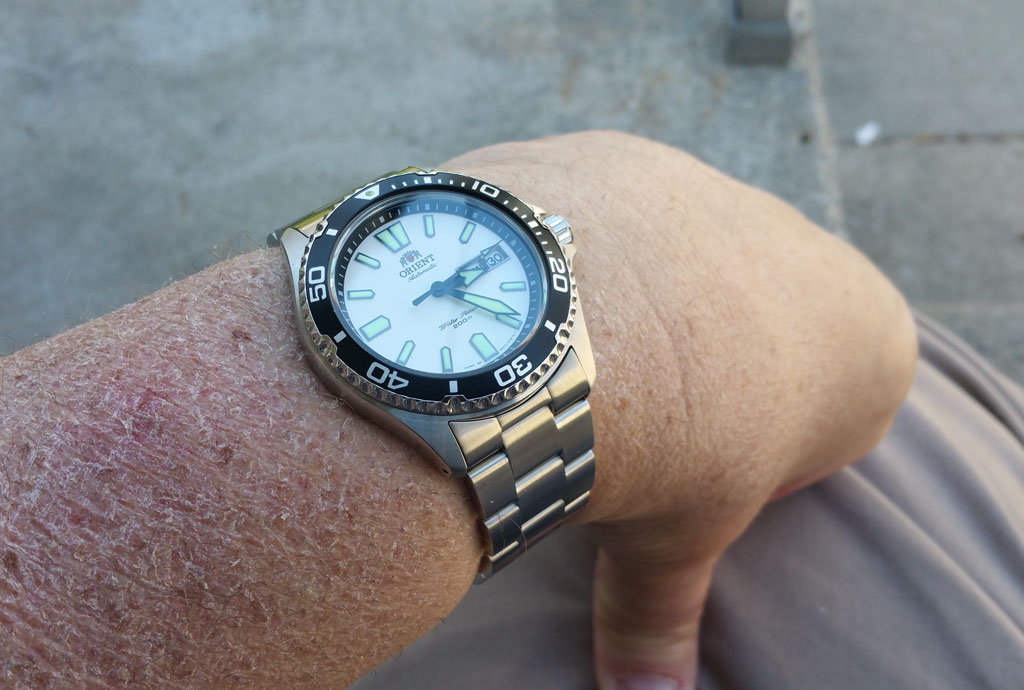 makowht-04.jpg