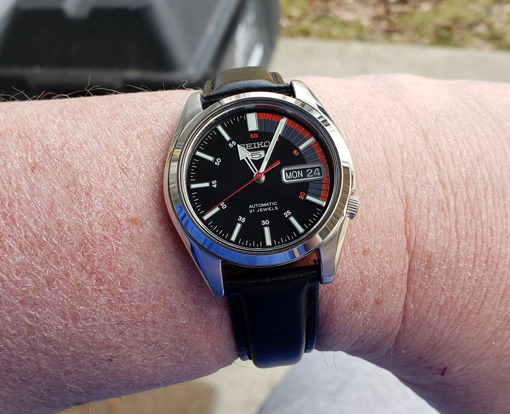 seiko5-04.jpg