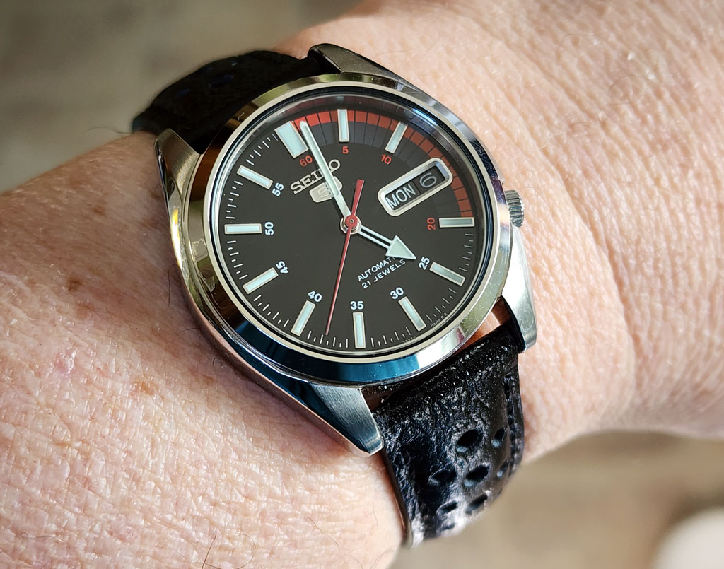 seiko5-24.jpg
