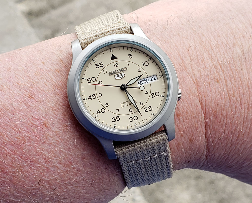 snk803-01.jpg