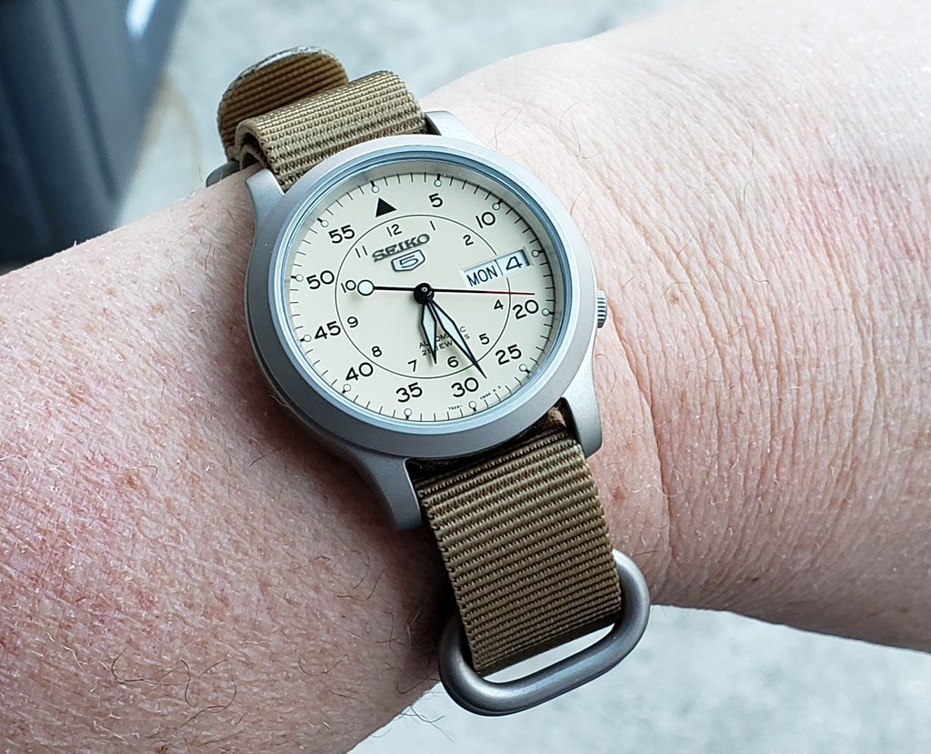 snk803-03.jpg