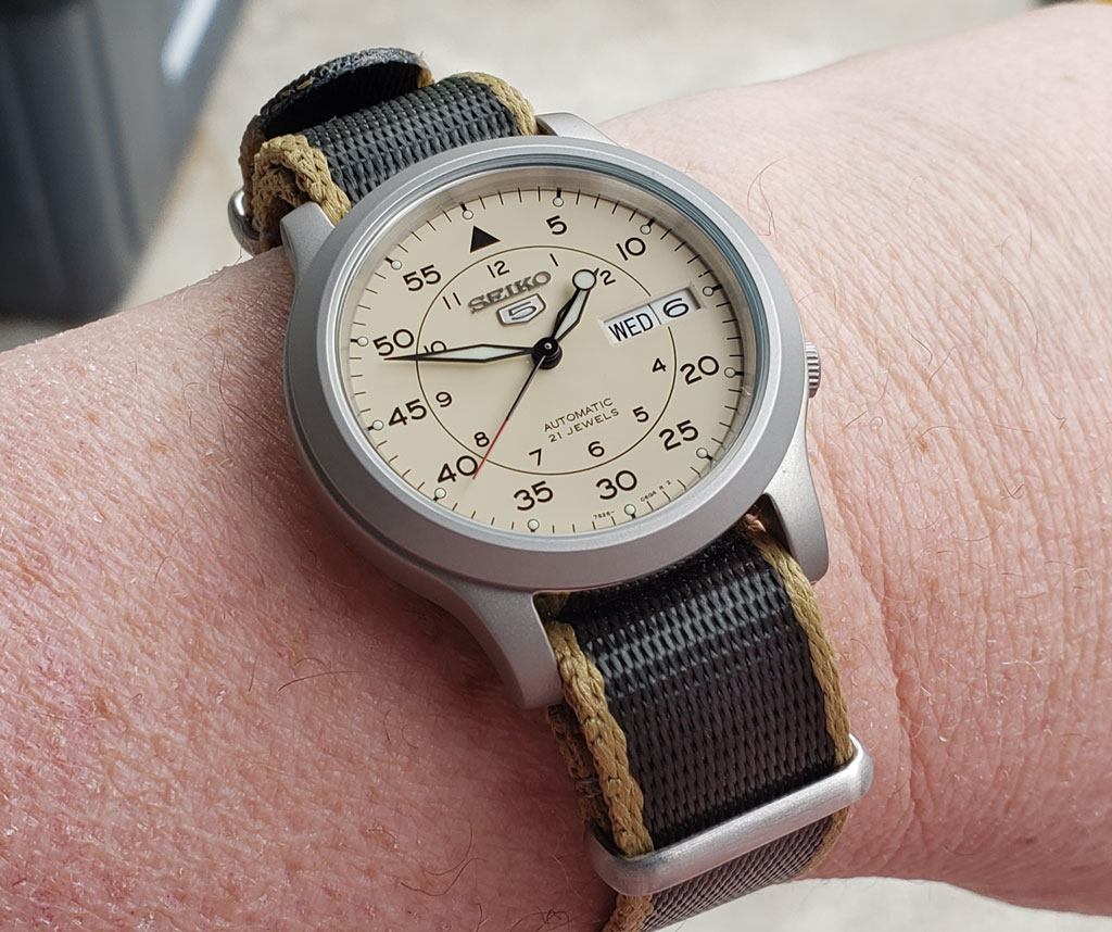 snk803-05.jpg