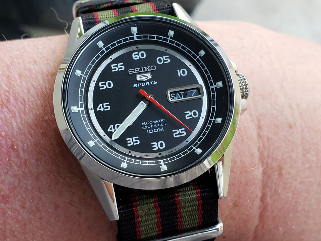 snzh23-08.jpg