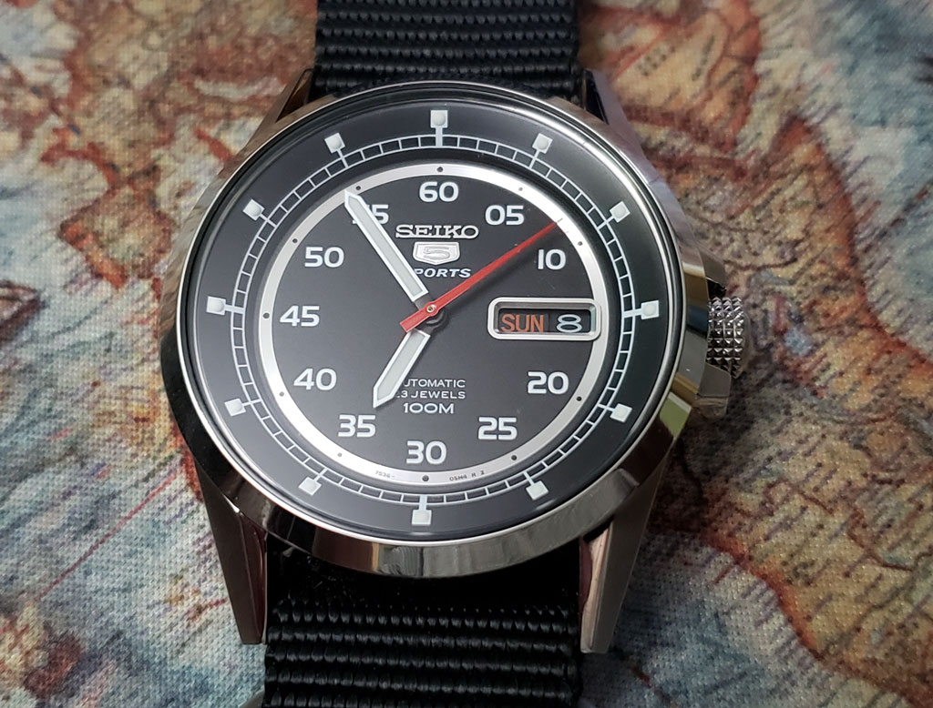 snzh23-09.jpg