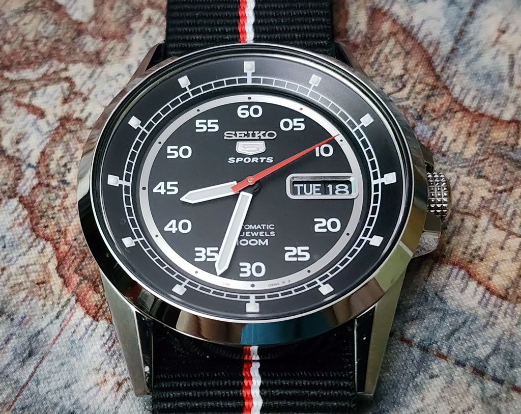 snzh23-17.jpg