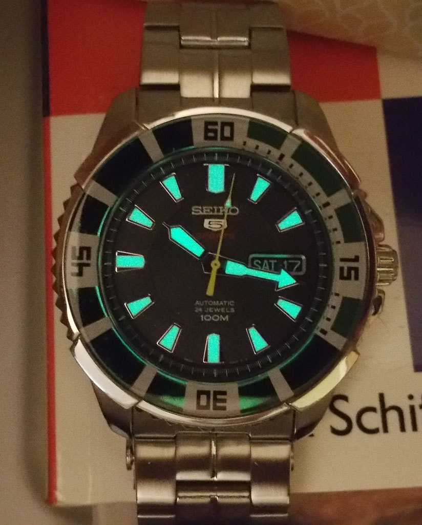 srp205-04.jpg